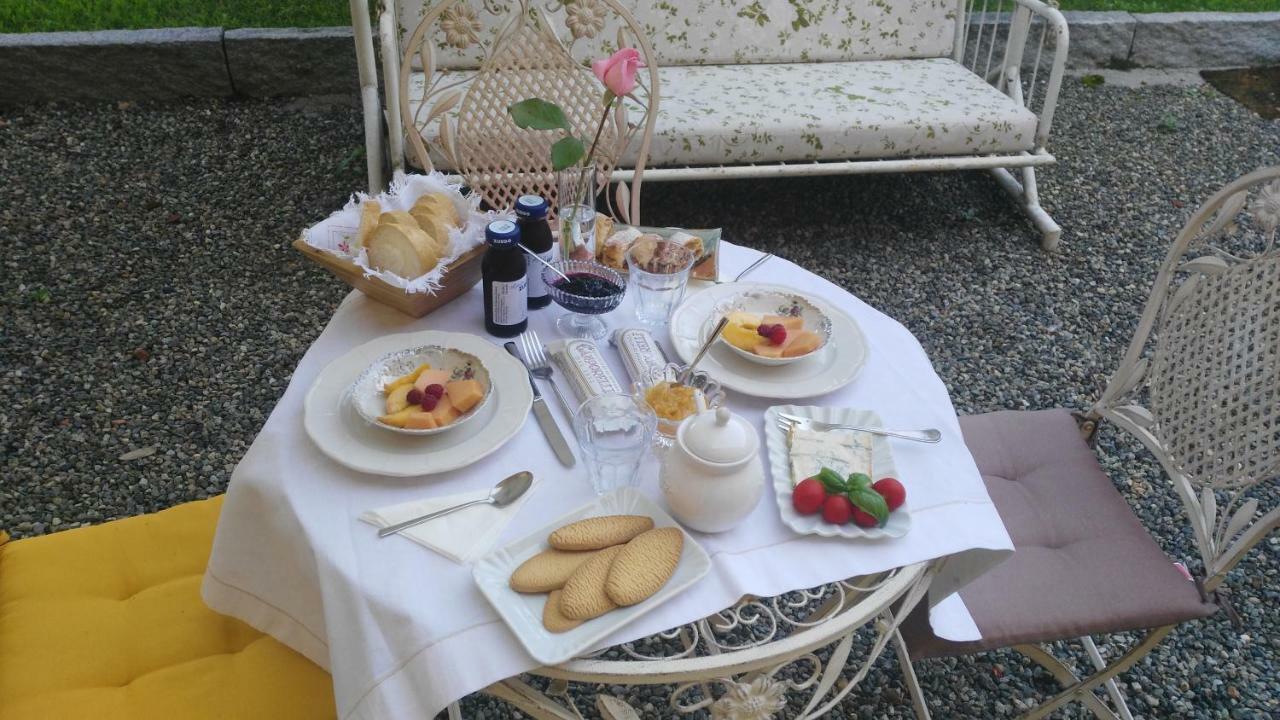 B&B Il Giarolo Cameriano Eksteriør billede